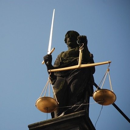 Weegschaal-vrouwe-justitia